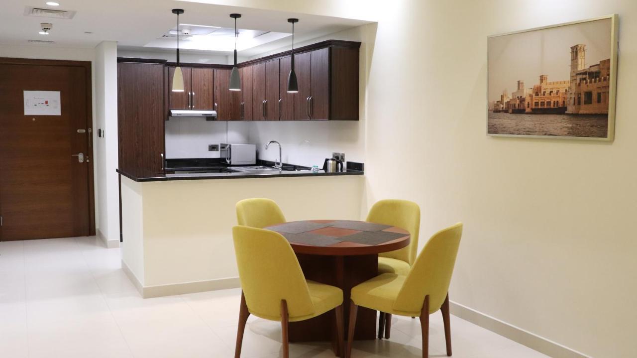 אבו דאבי Al Riyadh Hotel Apartments מראה חיצוני תמונה