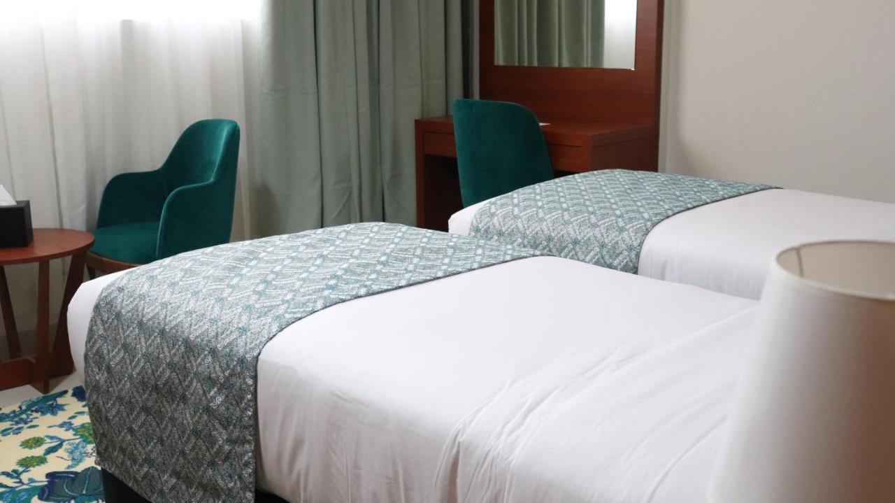 אבו דאבי Al Riyadh Hotel Apartments מראה חיצוני תמונה